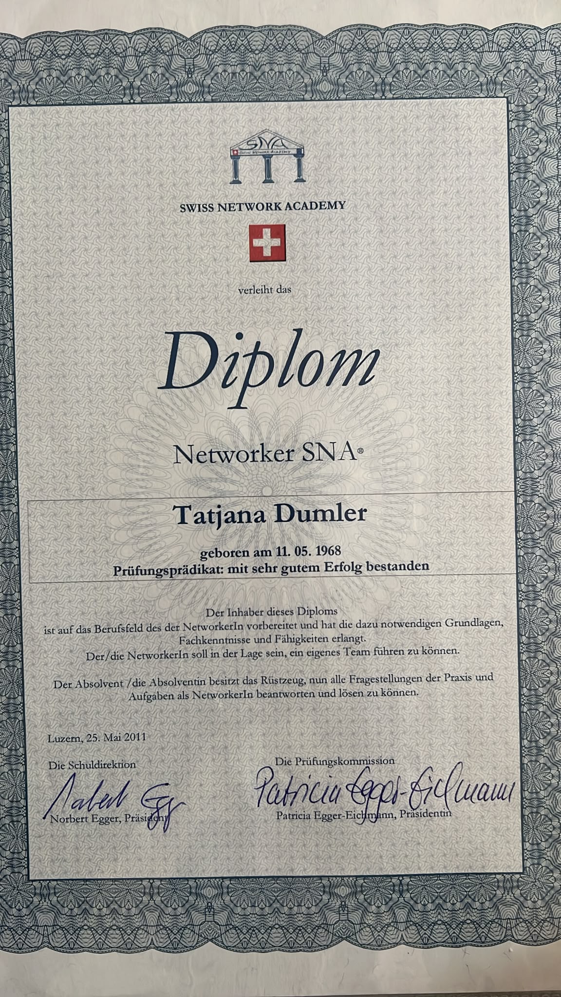 Diplom Networker SNA der Swiss Network Academy für Tatjana Dumler, Luzern 2011