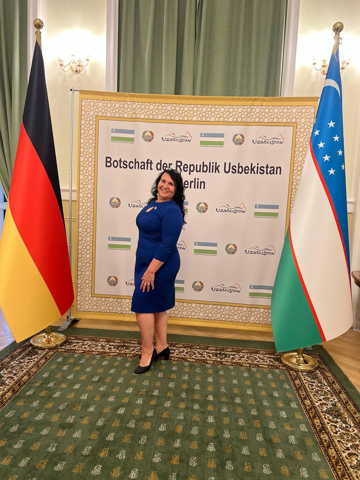 Tatjana Kabadayı – In der Botschaft der Republik Usbekistan, Berlin